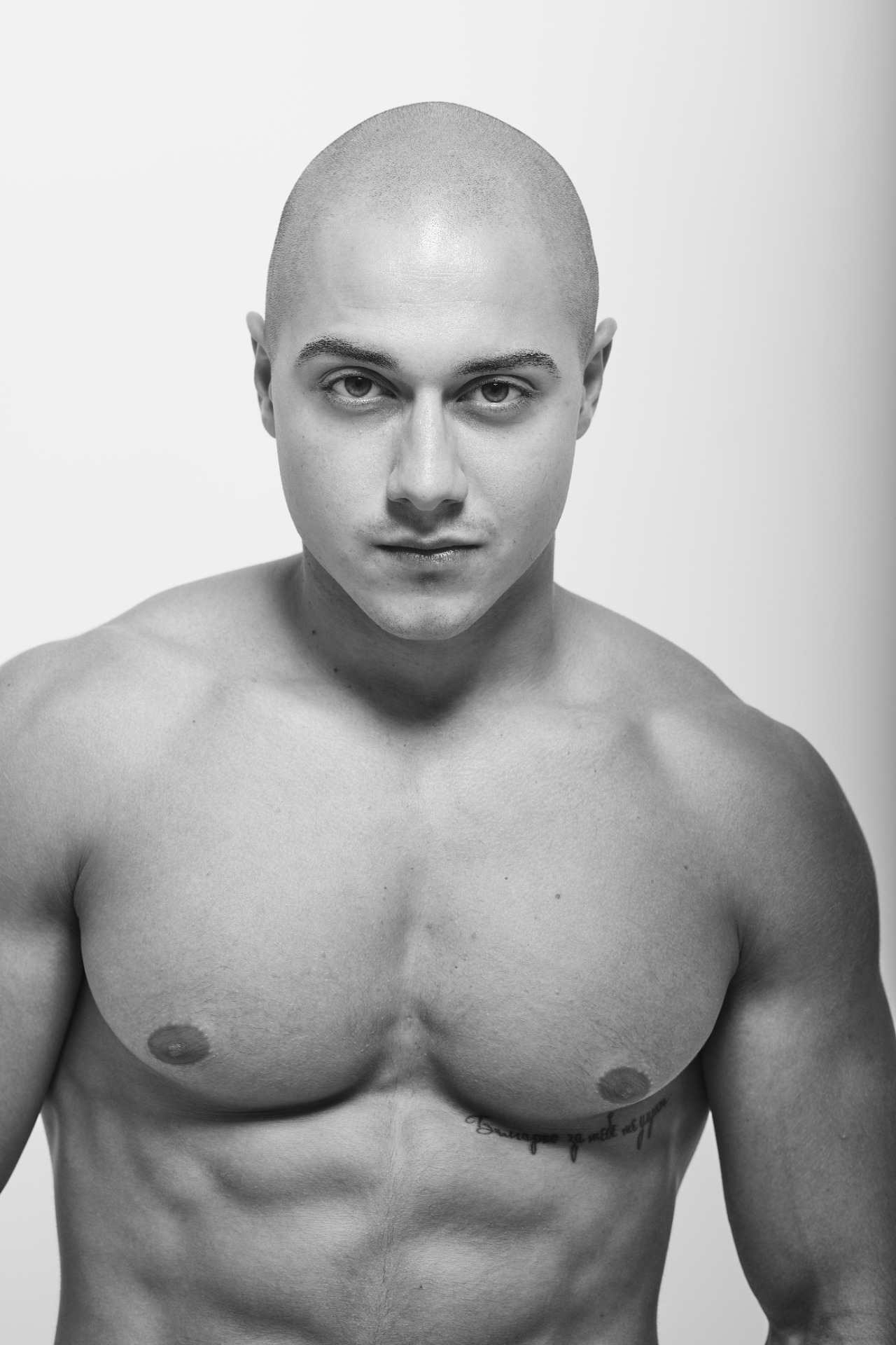 Stefan — Model & Host in Cagnes-sur-mer photo 1