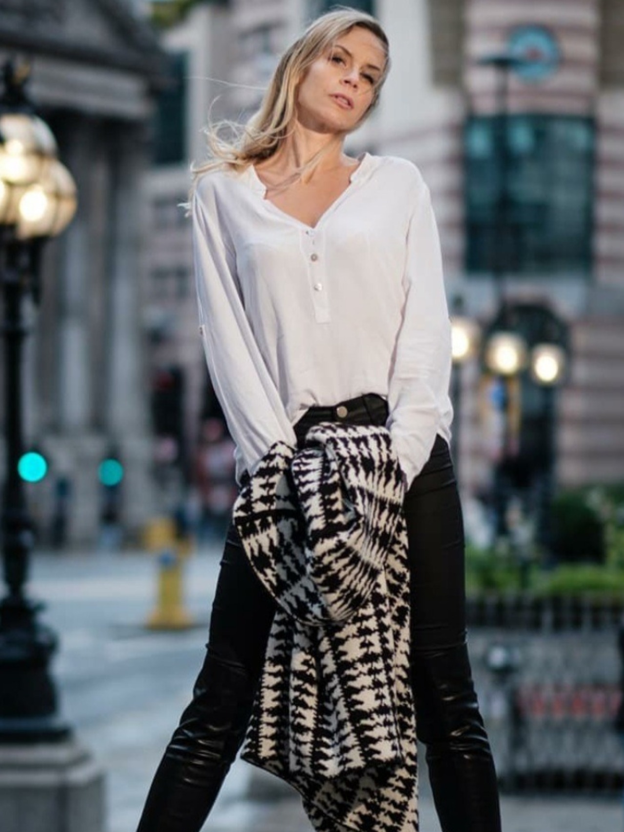 Ewelina — Model & Hostess in Greater London photo 6