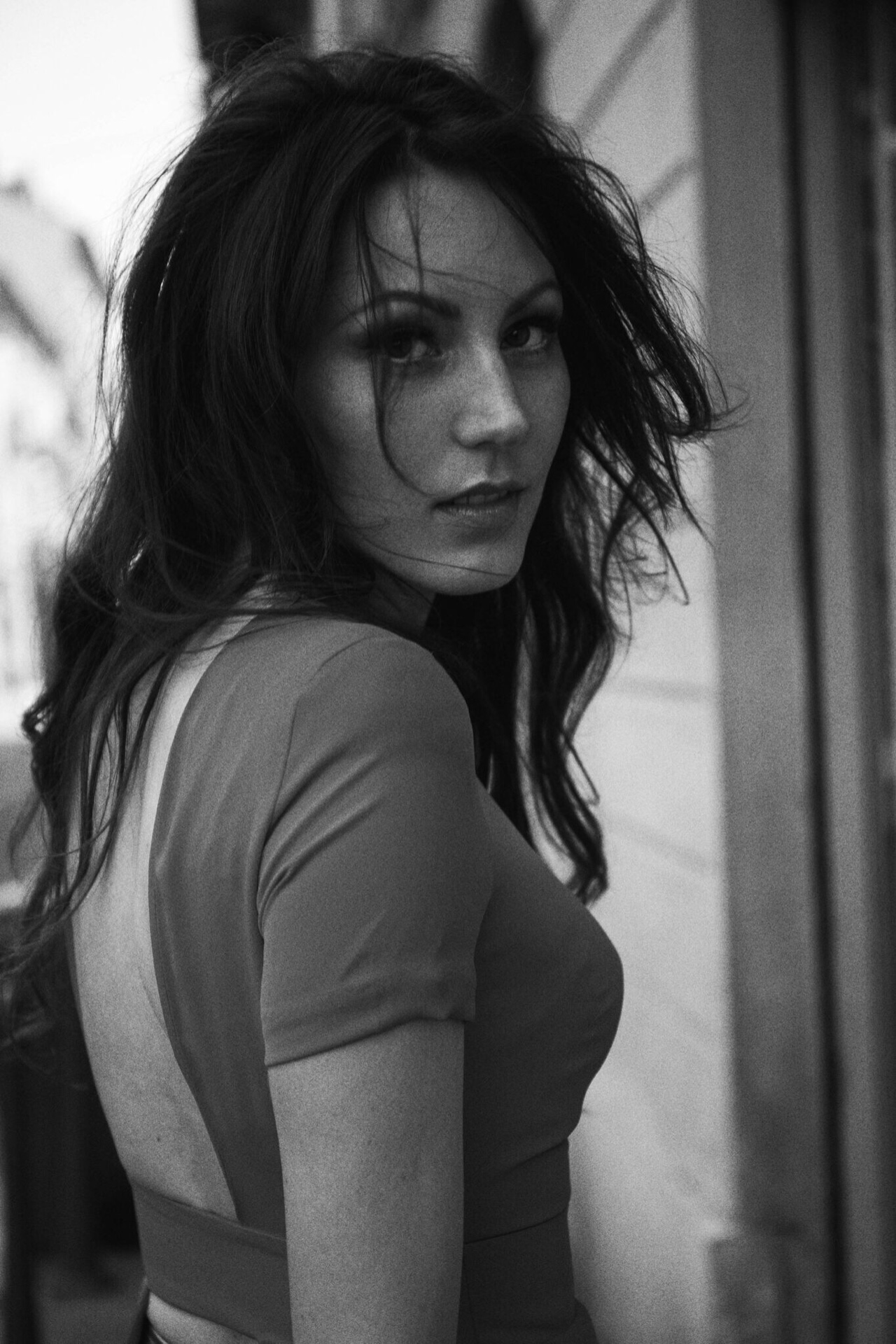 Iuliana — Model & Hostess in Milano photo 2