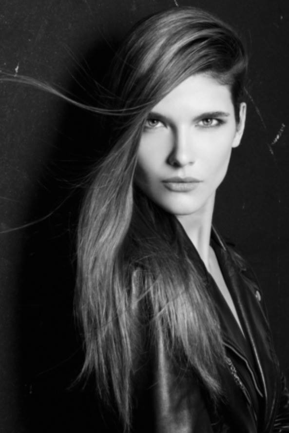 Yulia — Model & Hostess in Milano photo 15