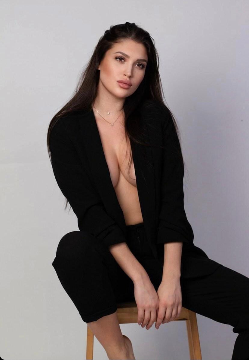 Alena — Model & Hostess in Barcelona photo 9