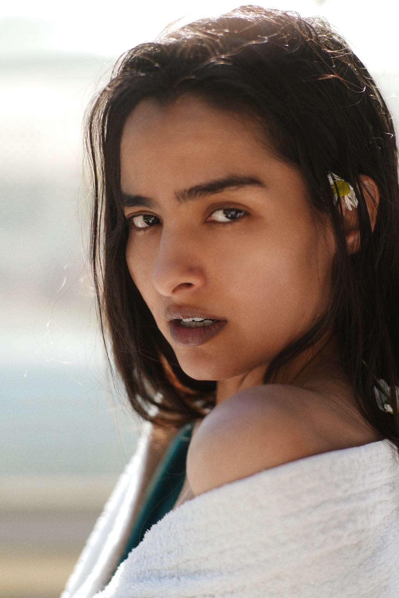 Priya — Model & Hostess in Paris photo 9