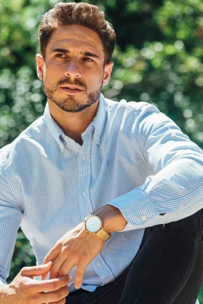 H&eacute;ctor — Model & Host in Sotillo De La Adrada photo 3