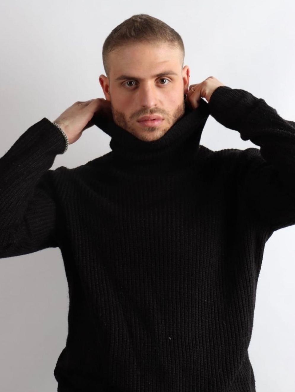 Toniet — Model & Host in Madrid photo 3