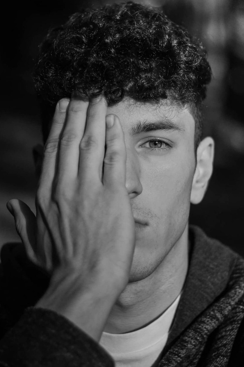 Manuel — Model & Host in Greater London photo 2