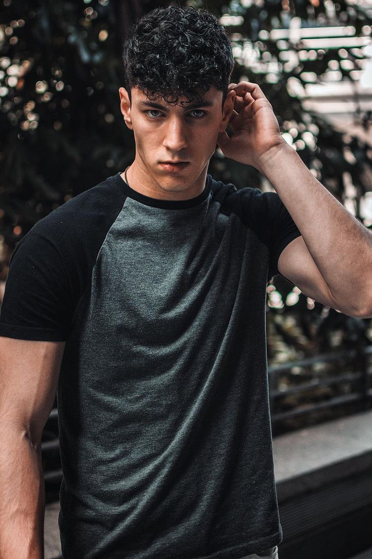 Manuel — Model & Host in Greater London photo 3