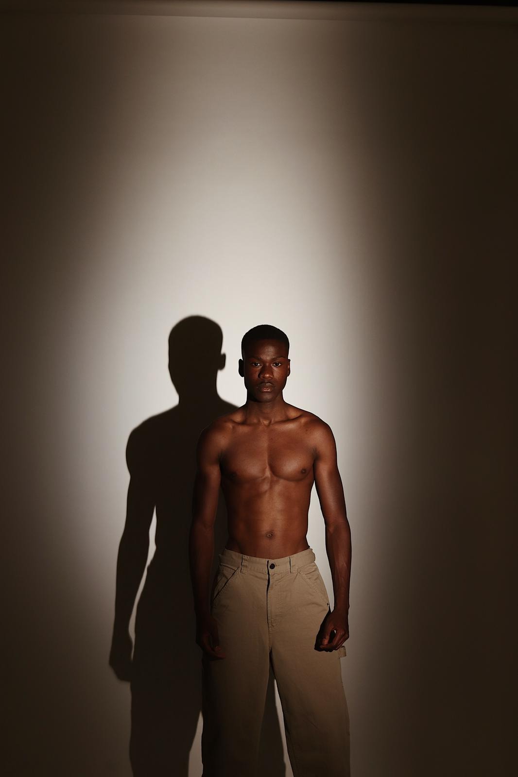  Isufu  — Model & Host in Madrid photo 6