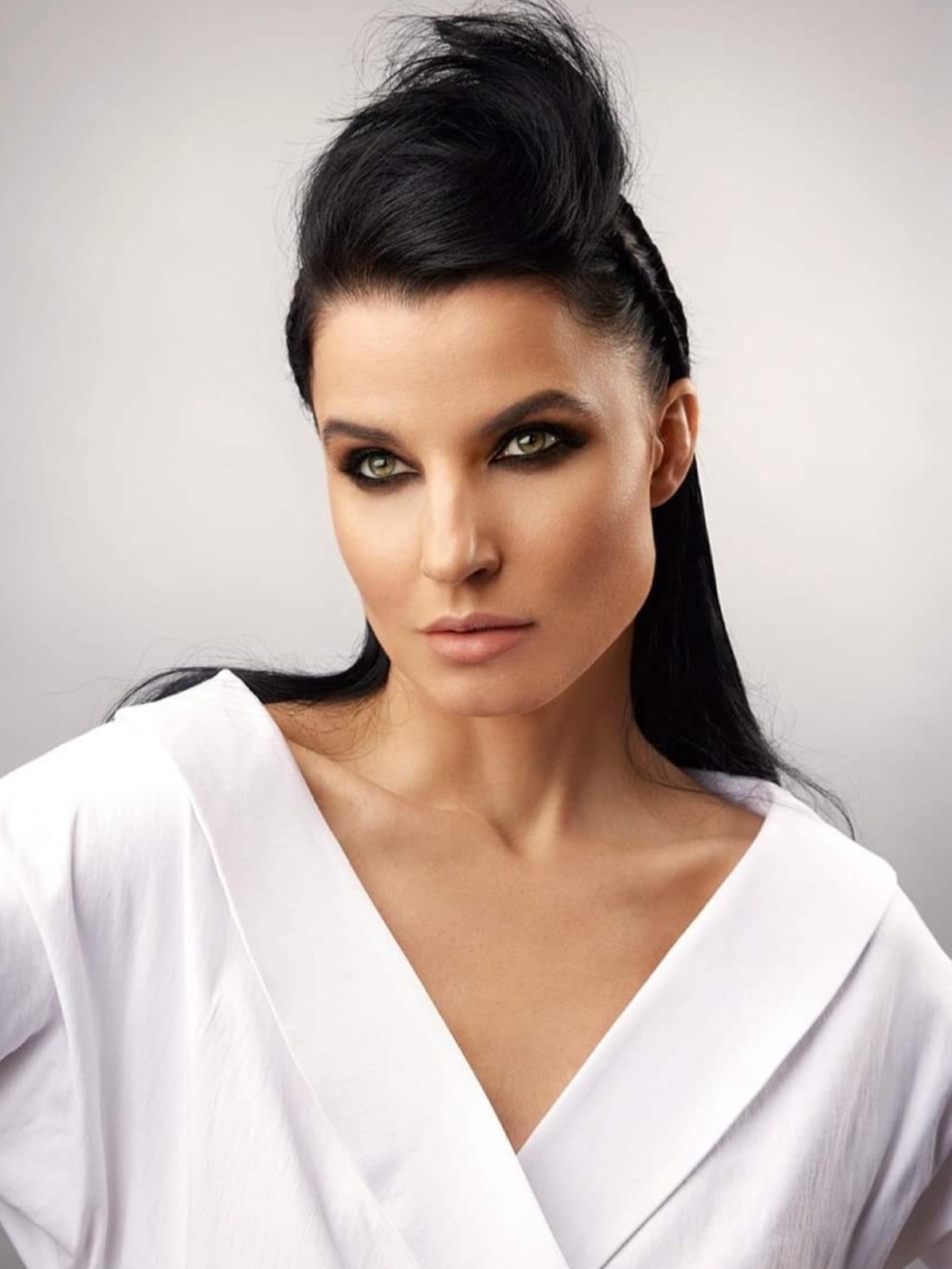Aneta — Model & Hostess in Greater London photo 1