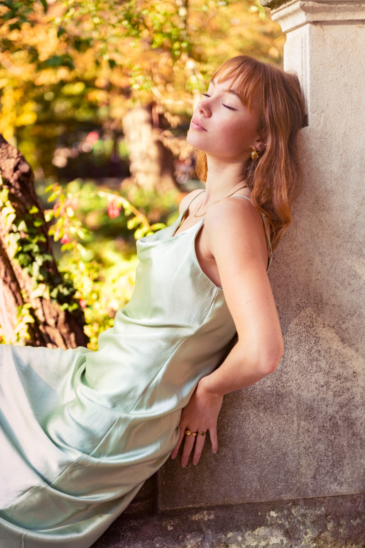 Agathe — Model & Hostess in Paris photo 2