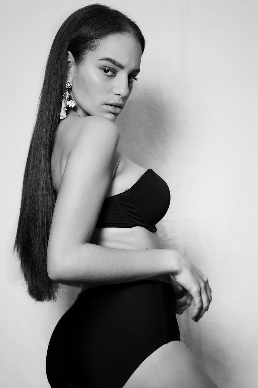 Alicia — Model & Hostess in W&Uuml; photo 5
