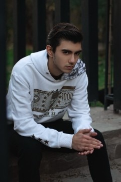 Arash — Model & Hostess in Tehran Province photo 13