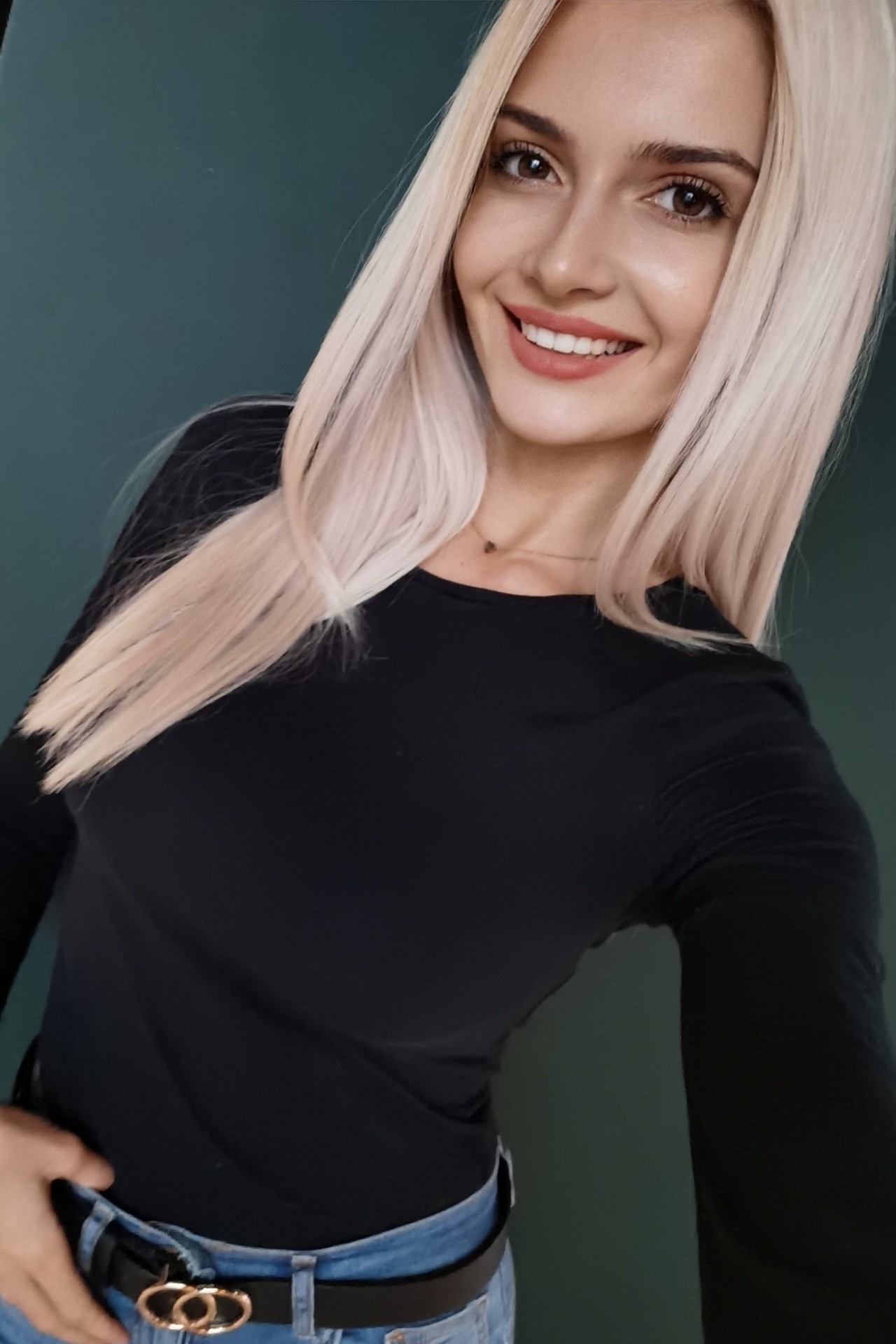 Elitsa — Model & Hostess in Хага photo 10