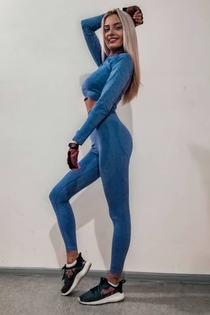 Elitsa — Model & Hostess in Хага photo 4