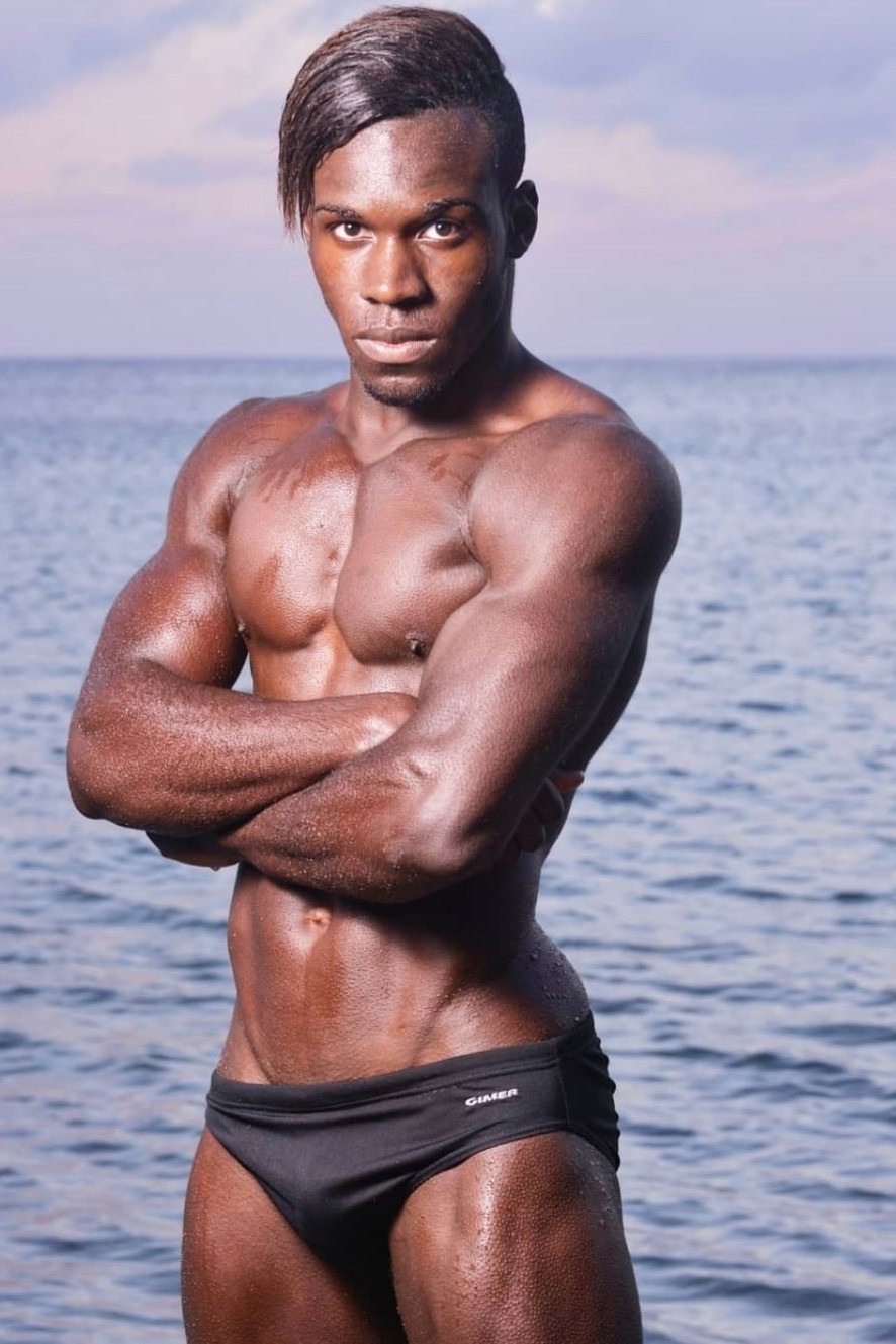Fabrizio — Model & Host in Palermo photo 5