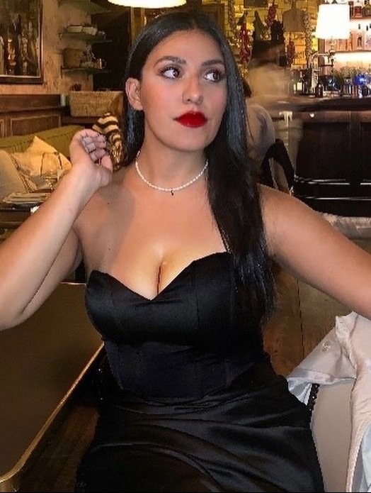 Yasmine — Model & Hostess in Barcelona photo 9