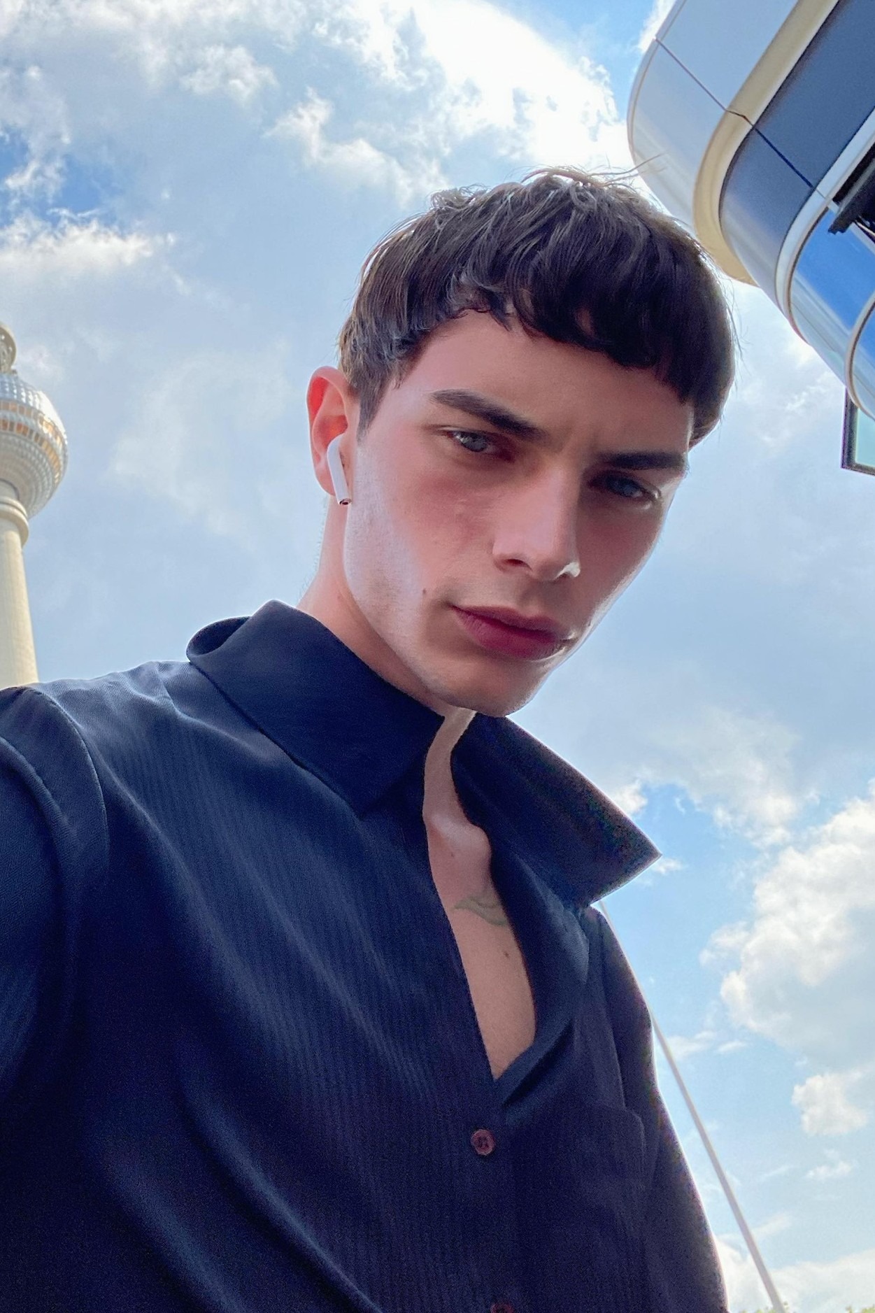 Mattia — Model & Host in Parigi photo 3