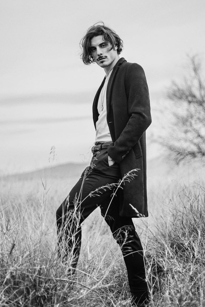 Konstantinos — Model & Host in Milano photo 3