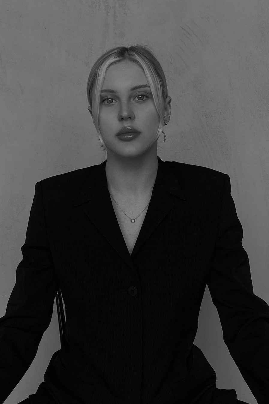 Angelina — Model & Hostess in Lugano photo 3