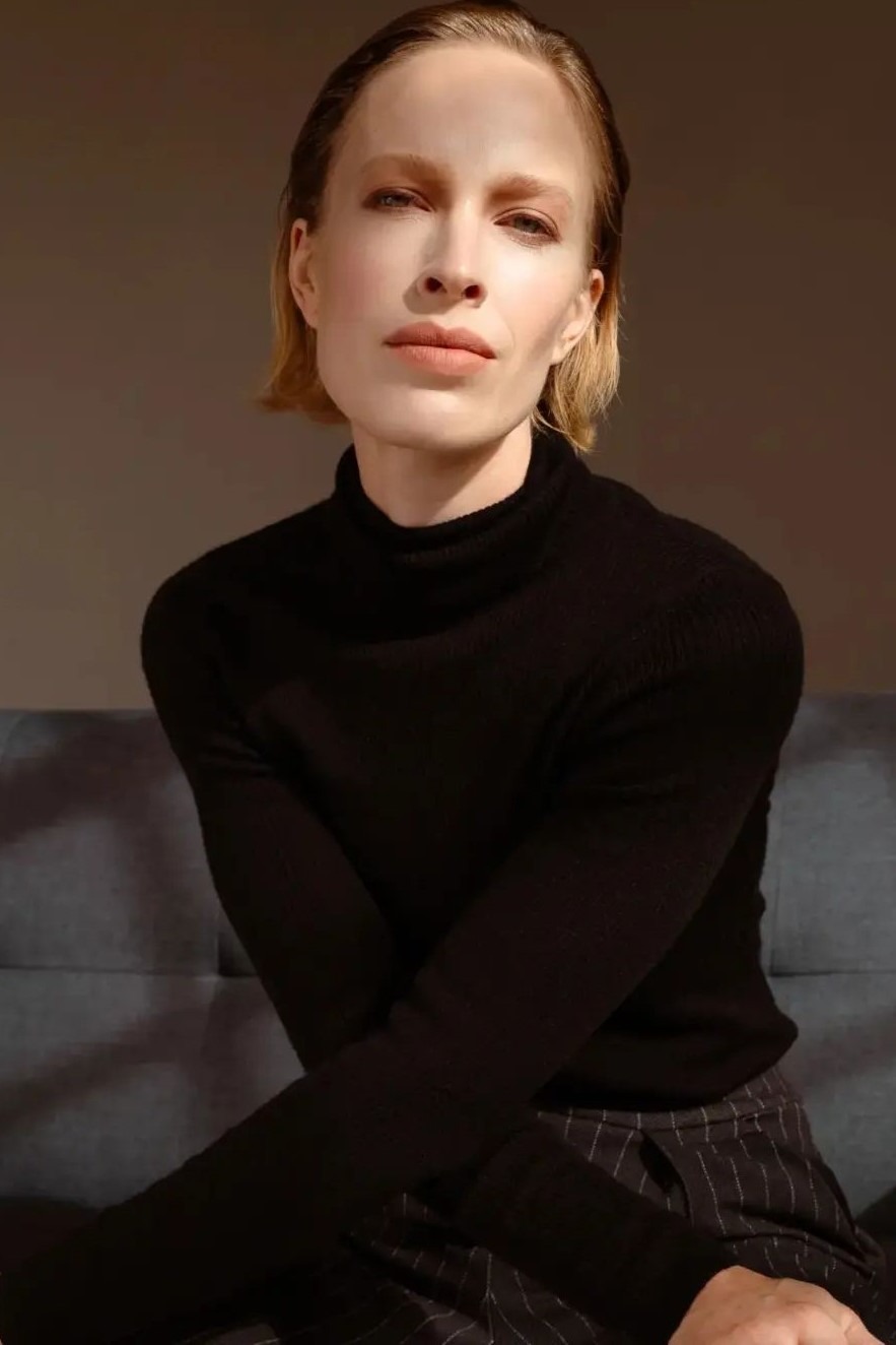 Susanne — Model & Hostess in Berlin photo 12