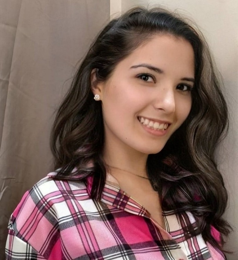 Rosalia — Model & Hostess in Modena photo 2