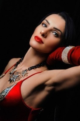 ELENA — Model in دبي | Eye On Model