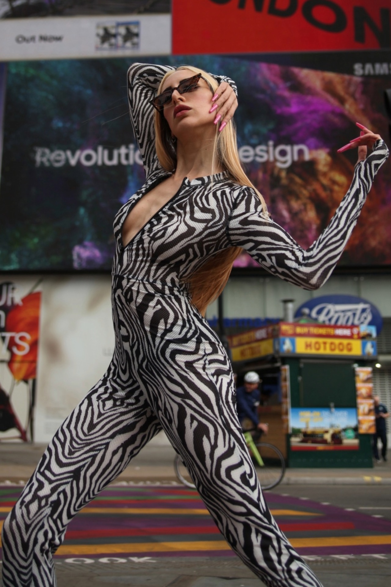 Giulia — Model & Hostess in Berlin photo 14