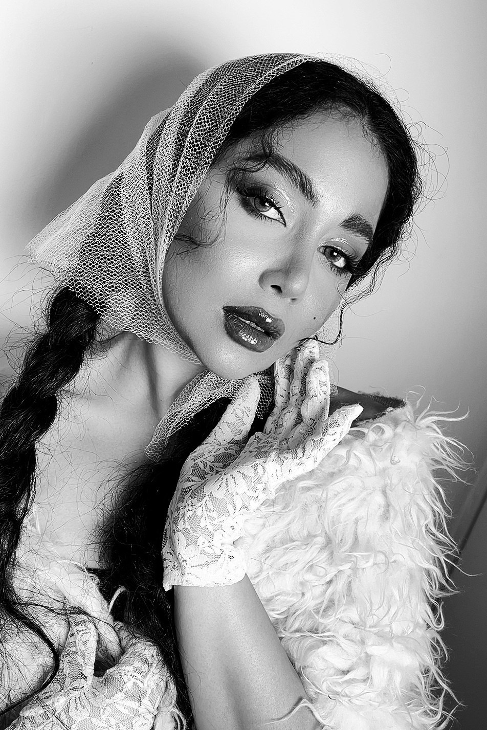Mahshid — Model & Hostess in Milano photo 14