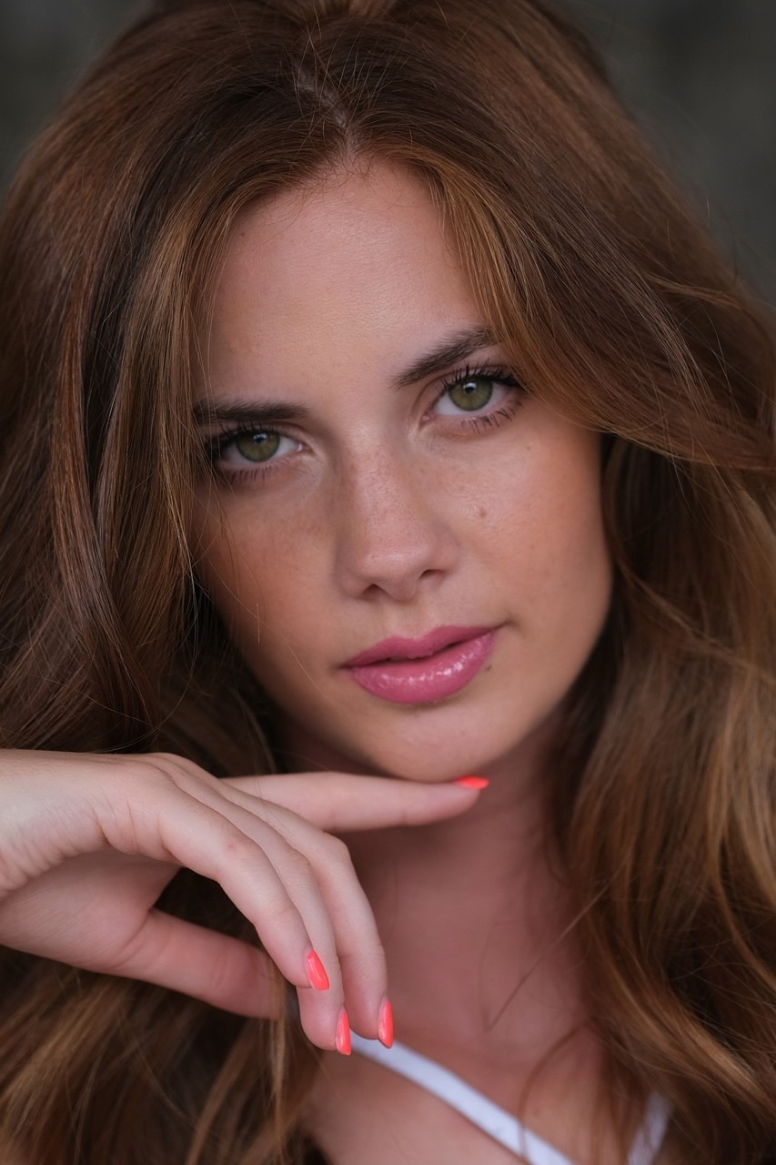 FRANCESCA — Model in Villa Cortese | Eye On Model