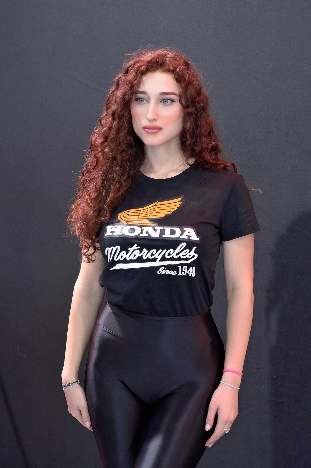 Marta — Model & Hostess in Saronno photo 4