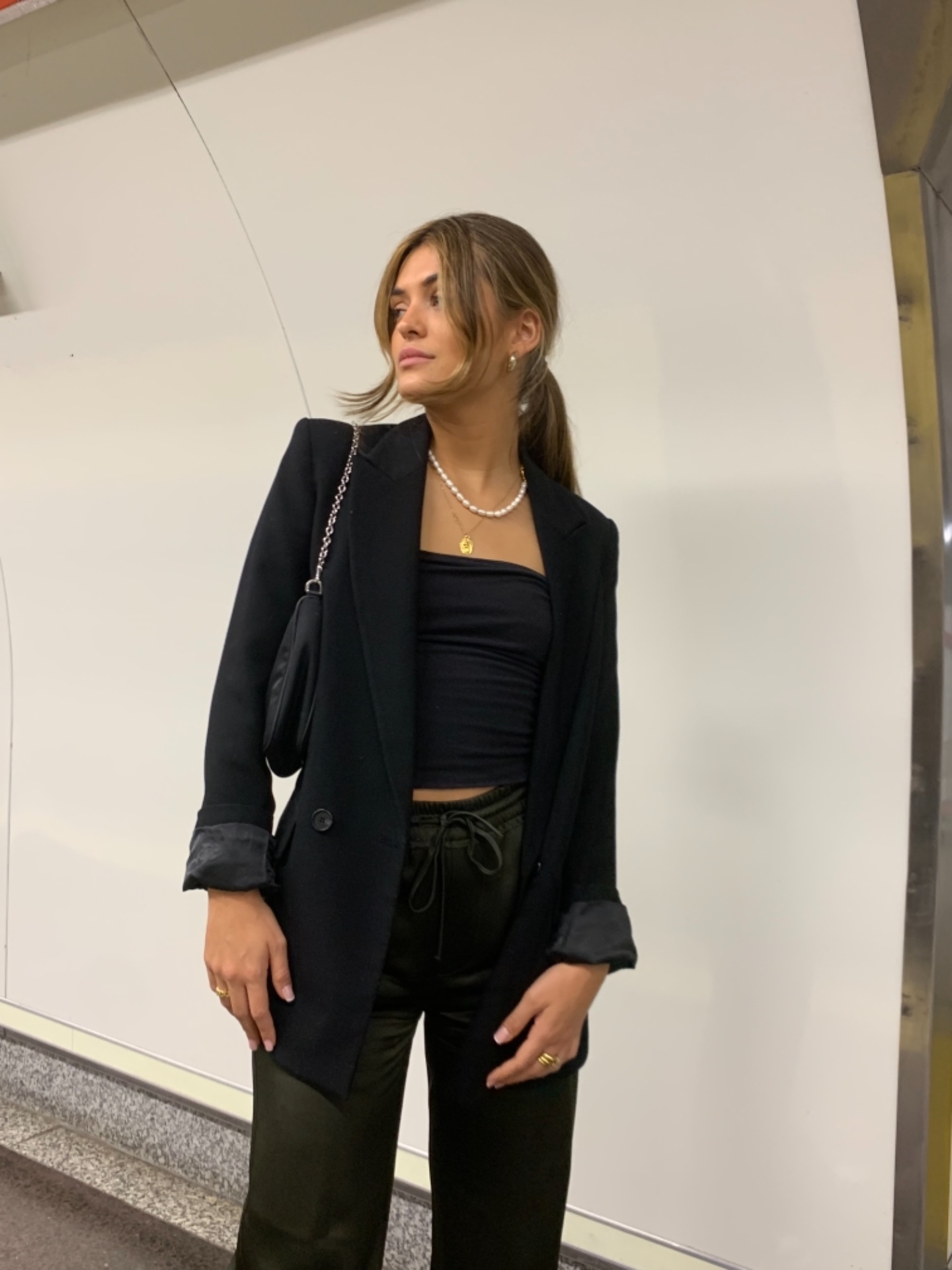 Maya — Model & Hostess in Madrid photo 1