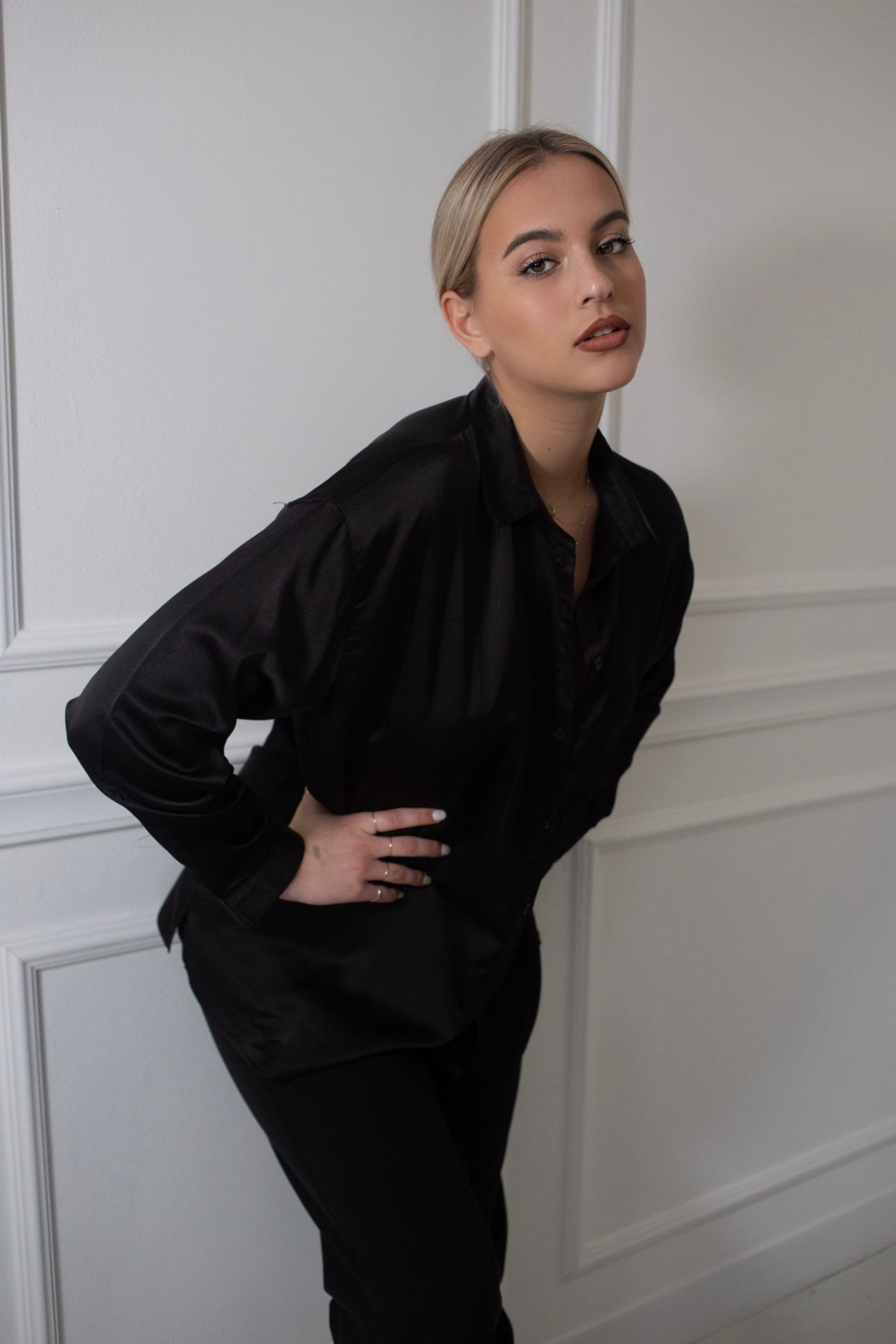 Sofia — Model & Hostess in Milano photo 3