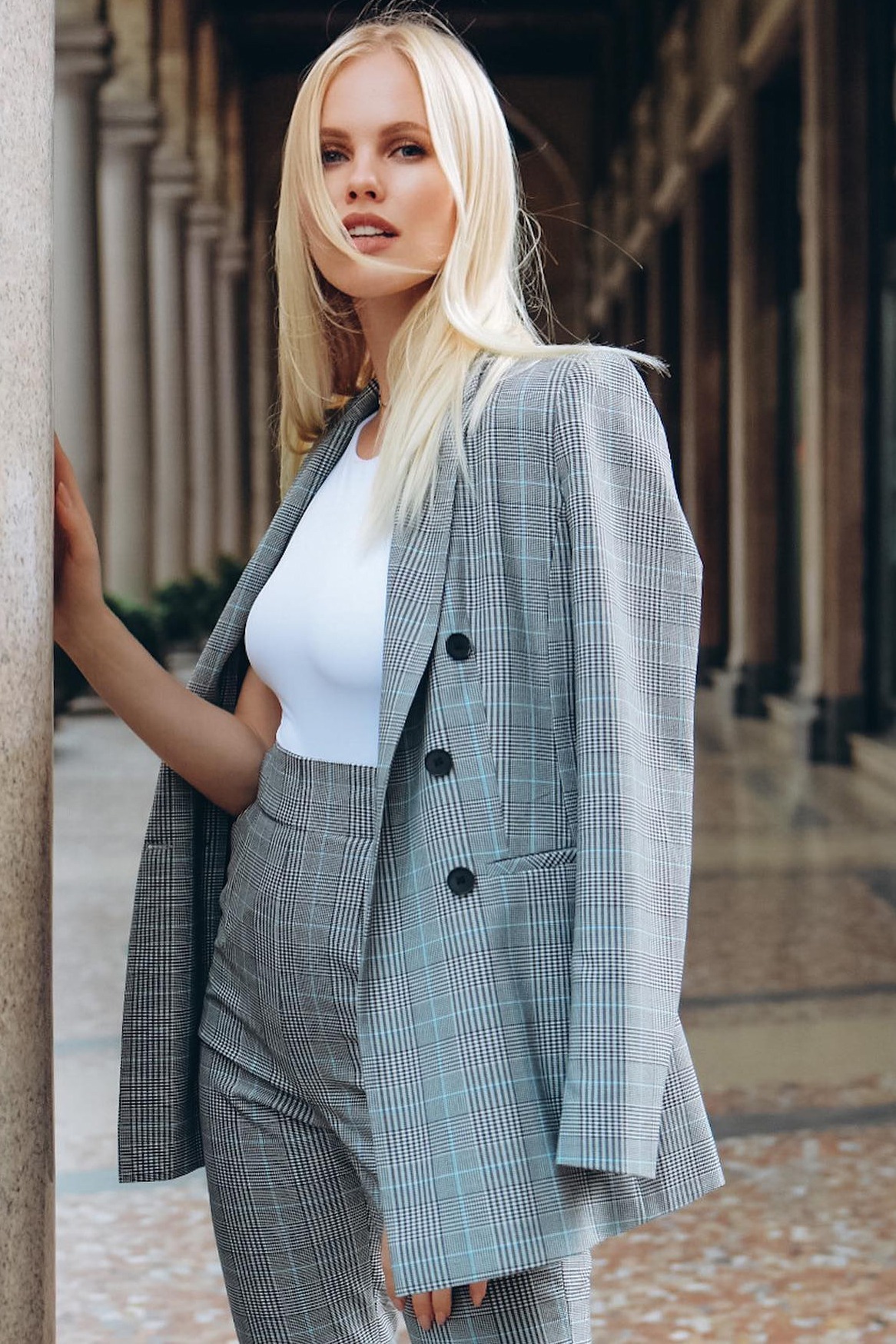 Hanna — Model & Hostess in Milano photo 19