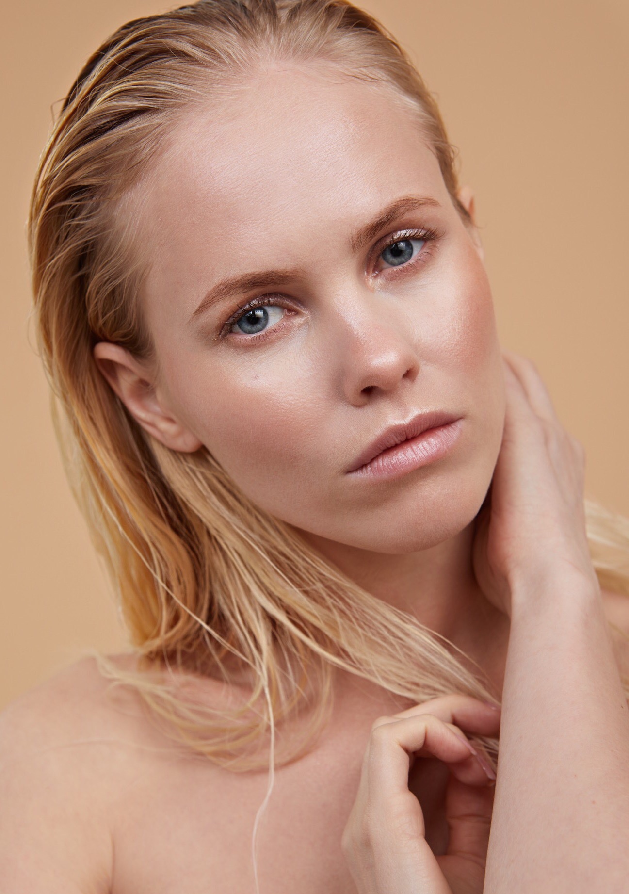 Hanna — Model & Hostess in Milano photo 32