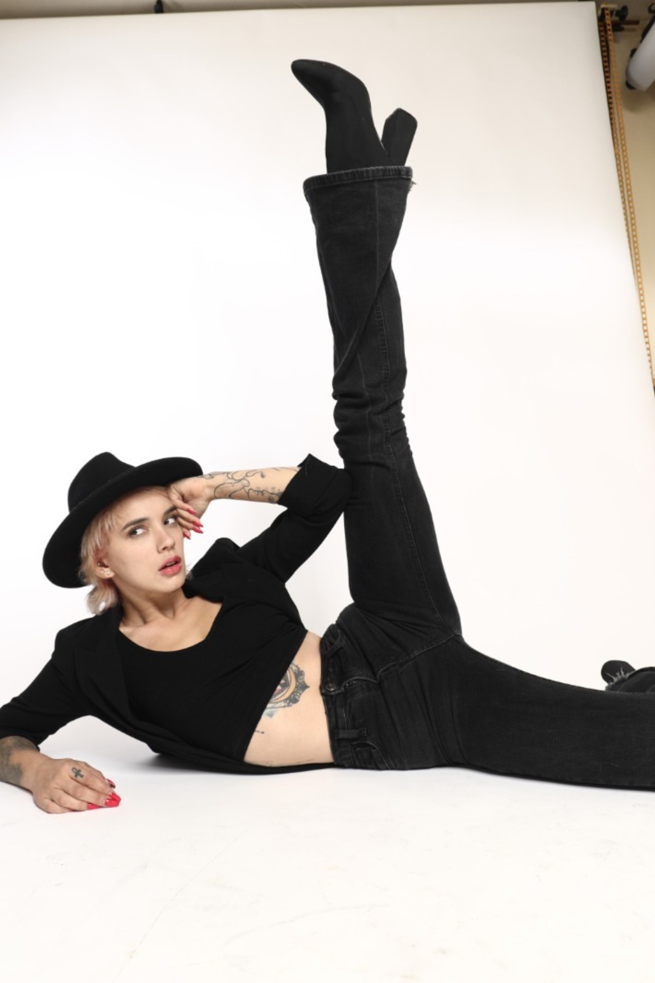 Pixie — Model & Hostess in Roma photo 15