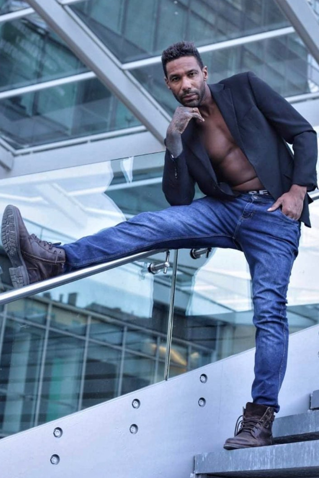 William — Model & Host in Lido Adriano photo 10