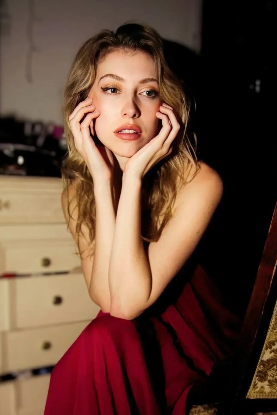 Jasmine — Model & Hostess in Greater London photo 19