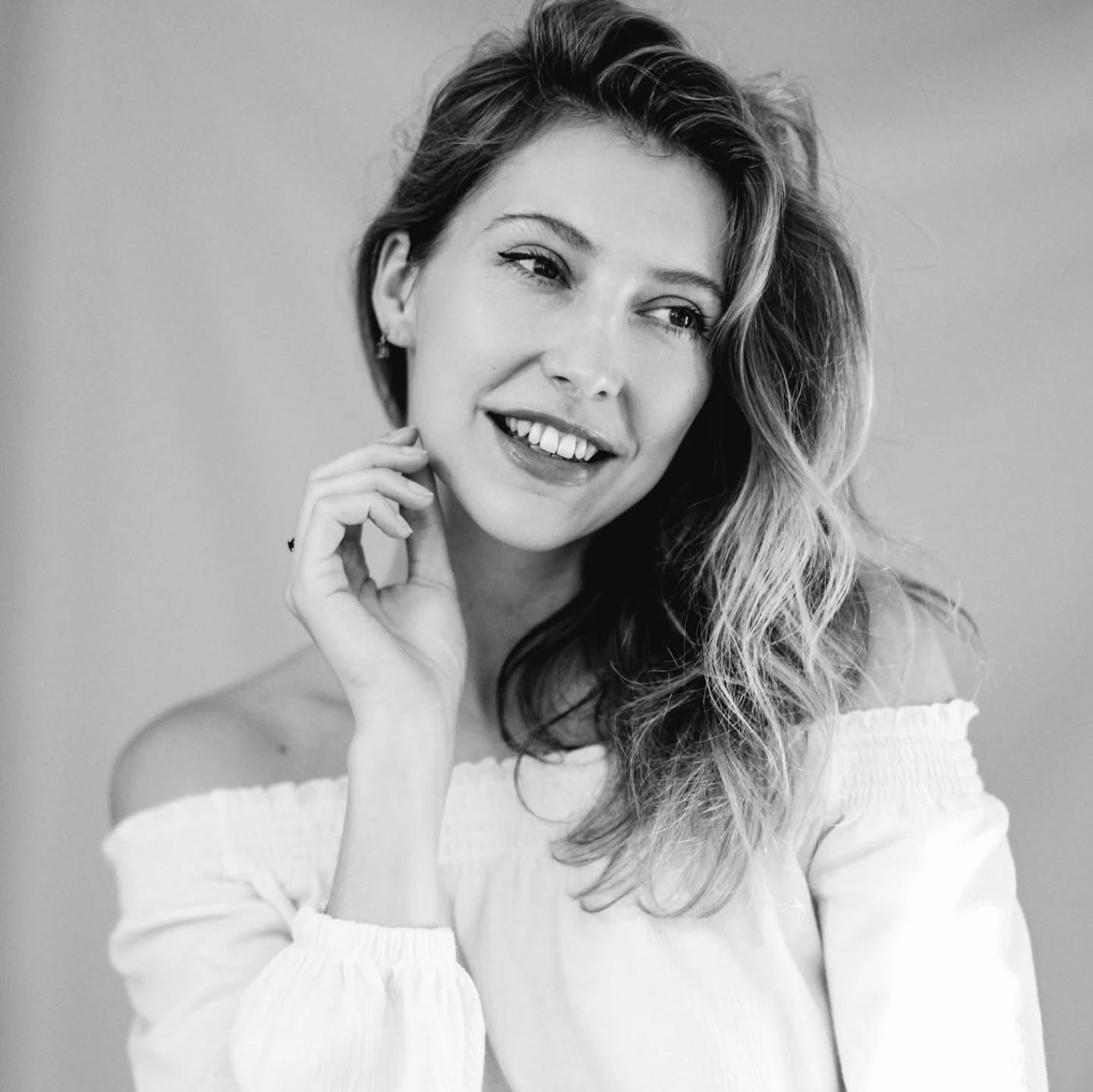 Jasmine — Model & Hostess in Greater London photo 4