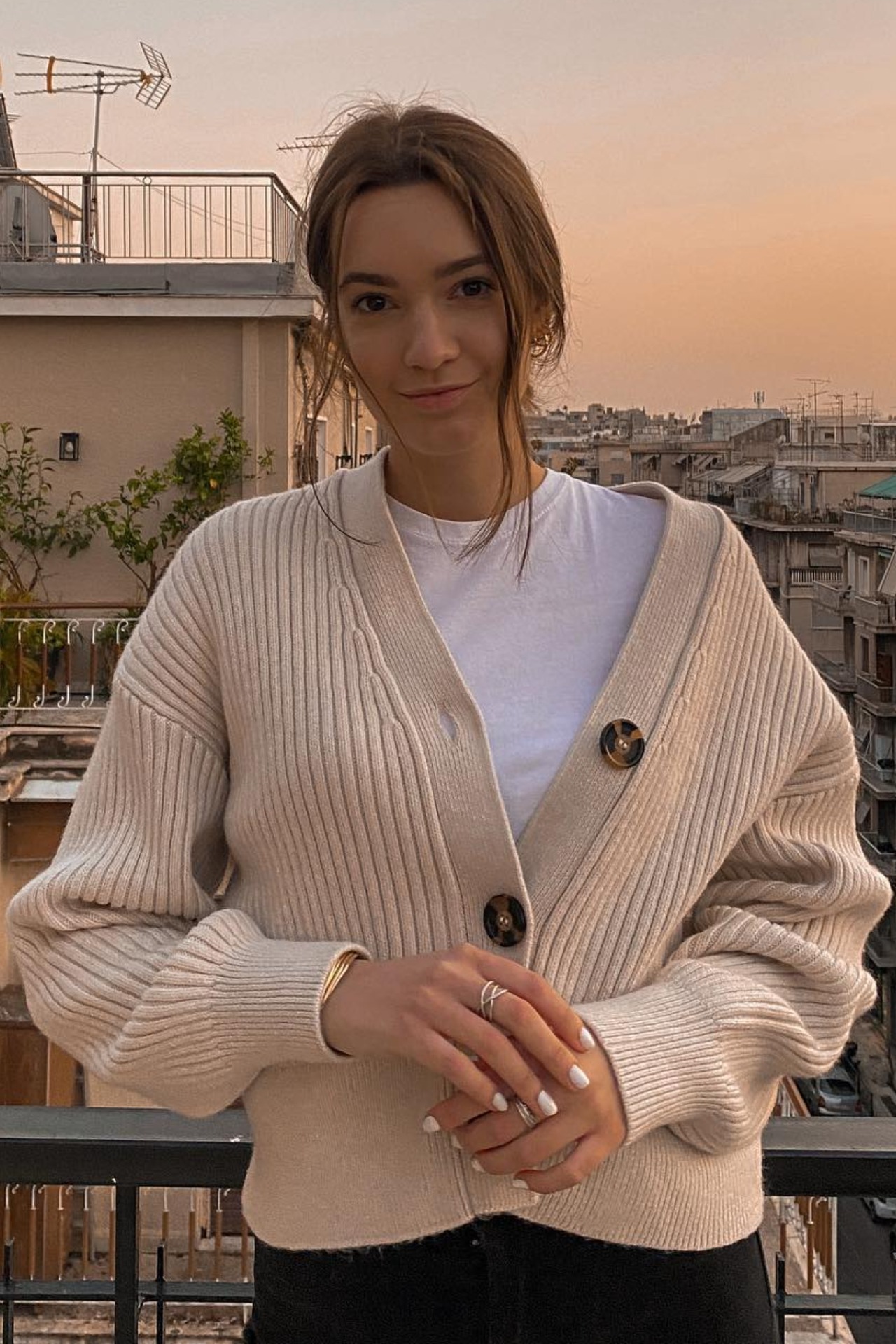 Csenge — Model & Hostess in Brussels photo 3