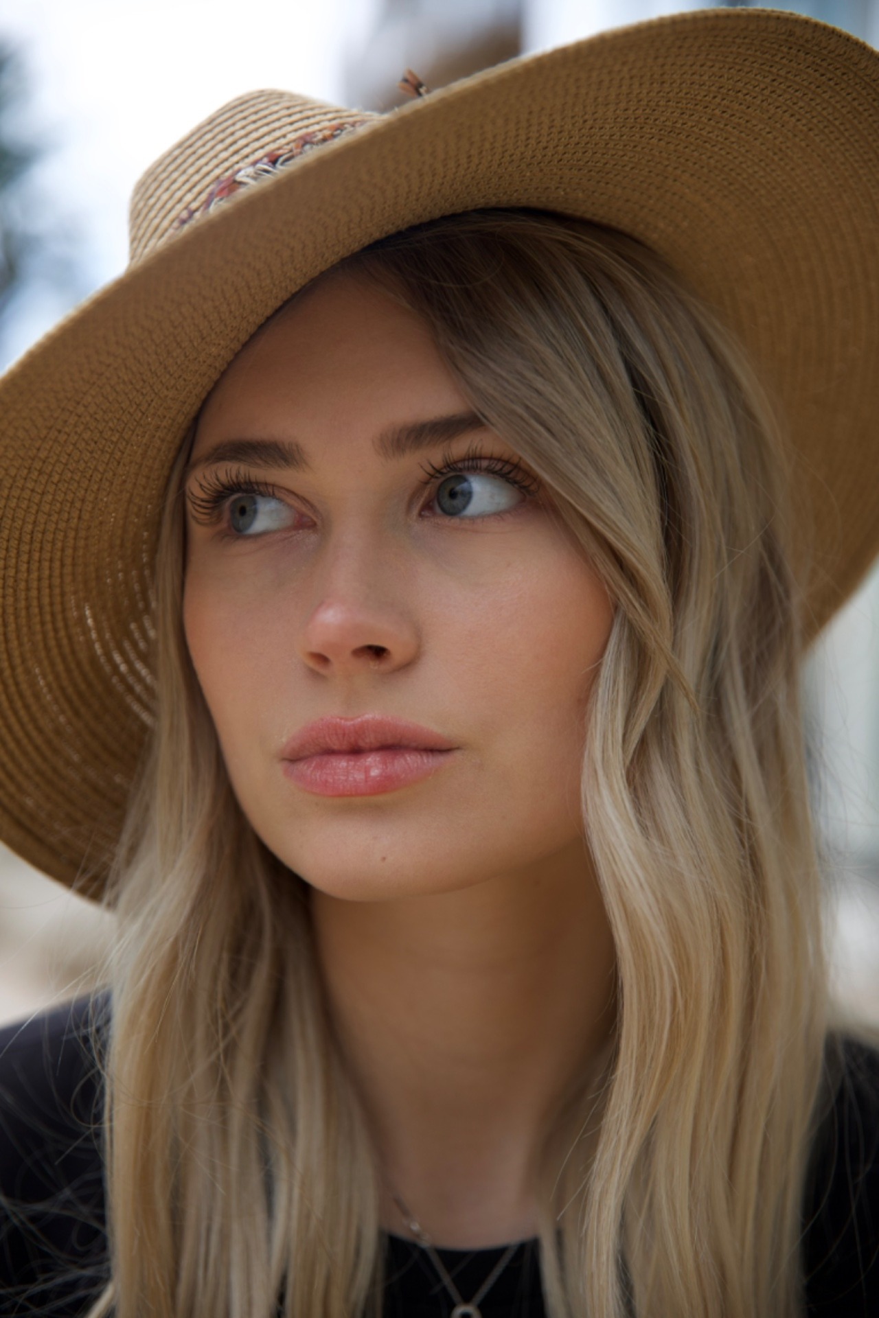 Marion — Model & Hostess in Menton photo 7