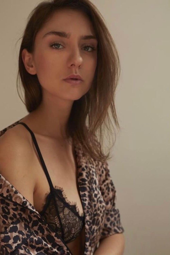 Katarzyna — Model & Hostess in Greater London photo 4