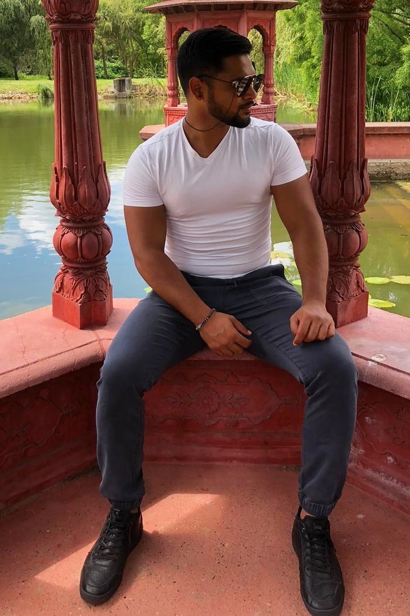 Sumit — Model & Host in Wien photo 7