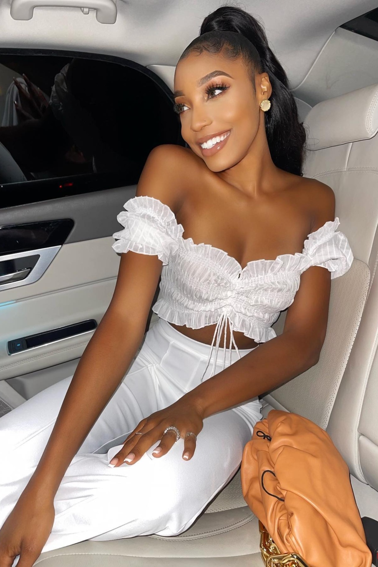 Shalom Onome — Model & Hostess in Milano photo 3