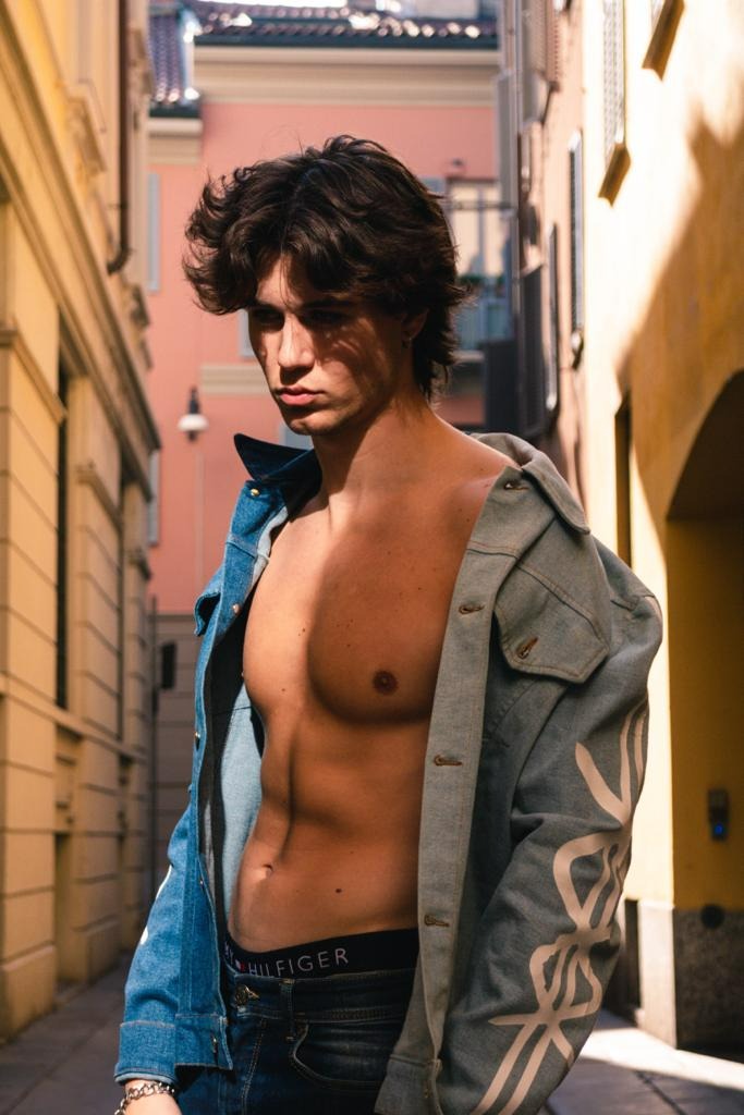 Mattia — Model & Host in Como photo 17