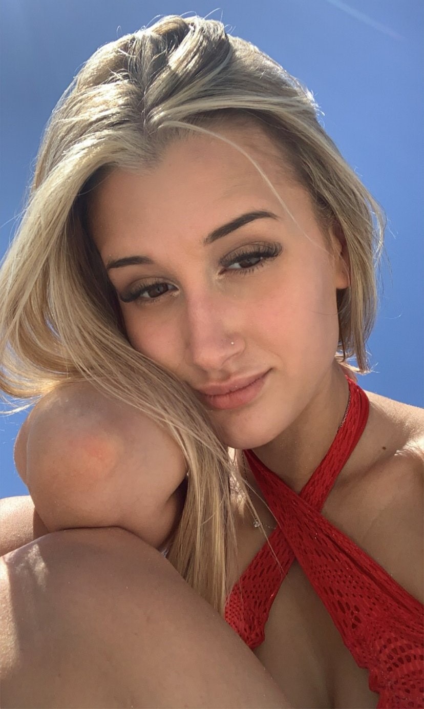 Julia — Model & Hostess in Sant Feliu De Llobregat photo 7