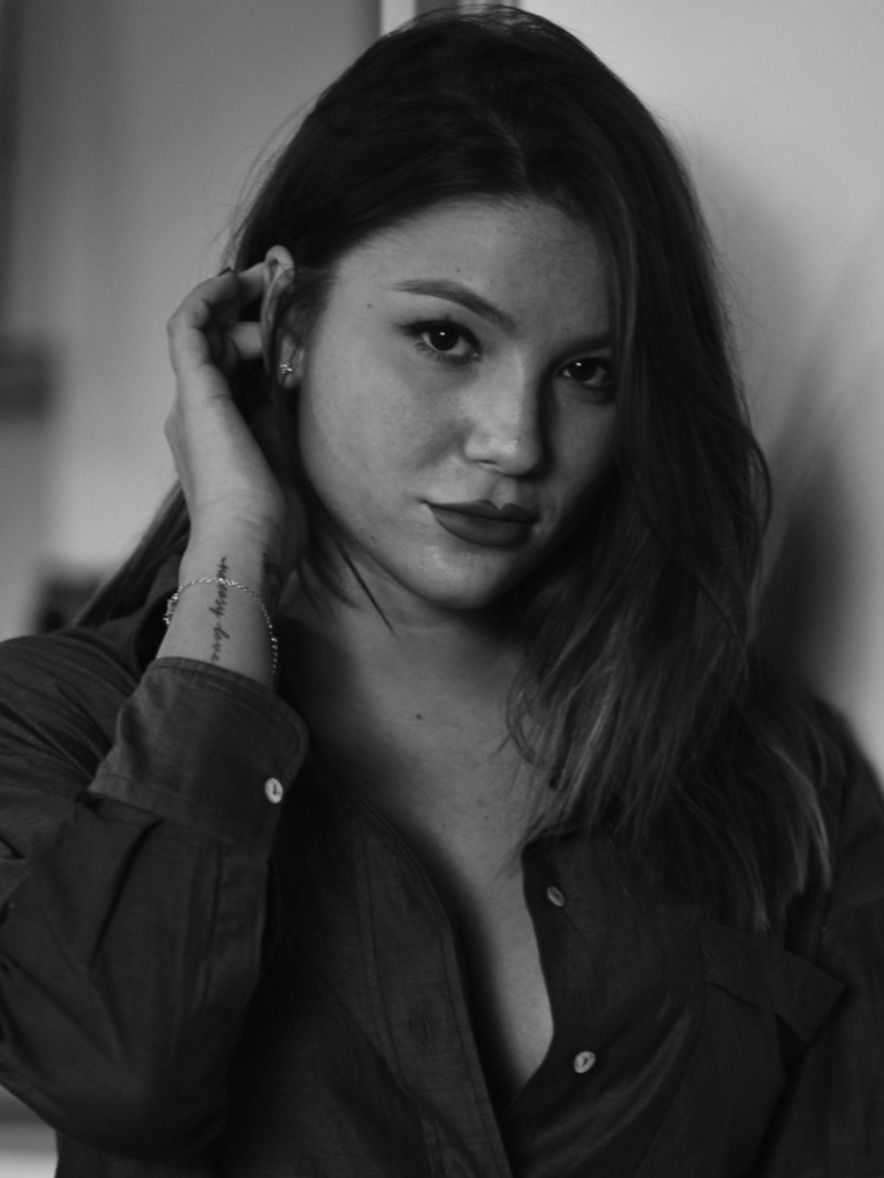 Guya — Model & Hostess in Progresso photo 6