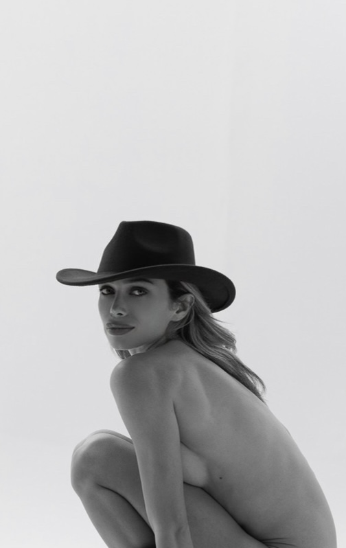 Kristina — Model & Hostess in Milan photo 9