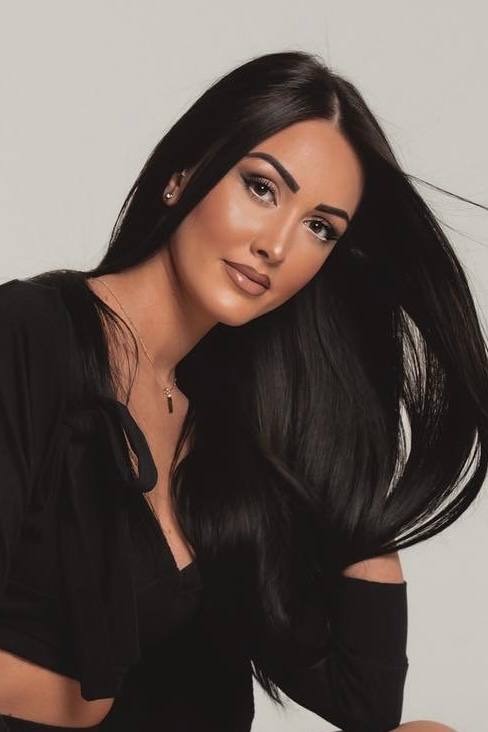 Majlinda — Model & Hostess in Hannover photo 2