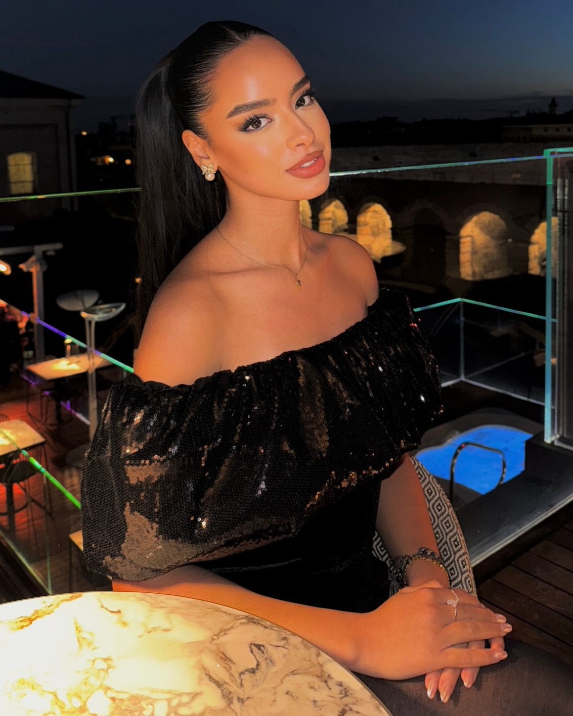 Yasmin — Model & Hostess in Bovolone photo 1