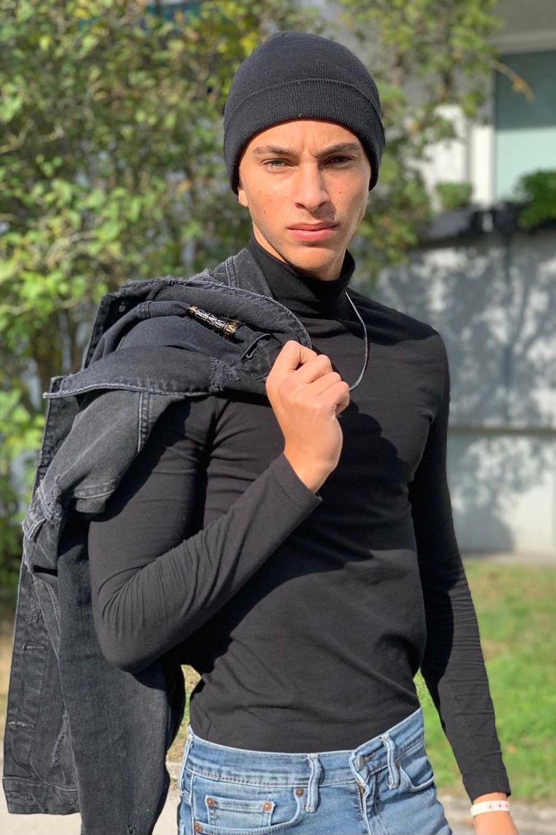 Cameron — Model & Host in Leonding photo 5