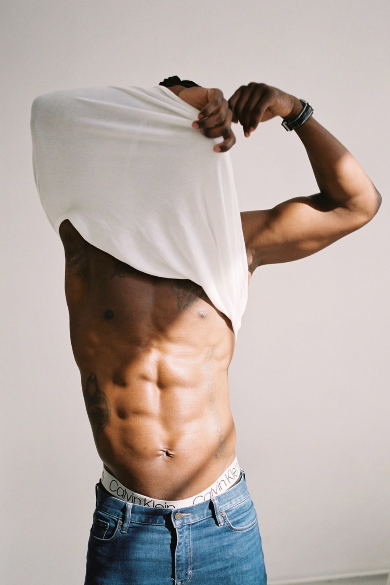 Vernel — Model & Host in Mckinney photo 5